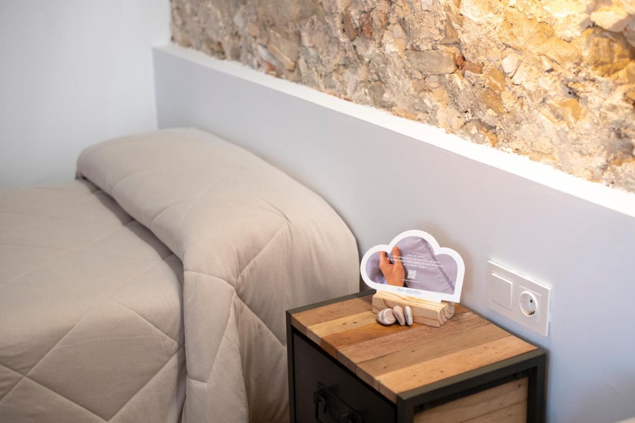 Apartamentos Bocairenthomes, En Pleno Centro De Bocairent, Con Pequena Piscina Y Parking Privado Ngoại thất bức ảnh