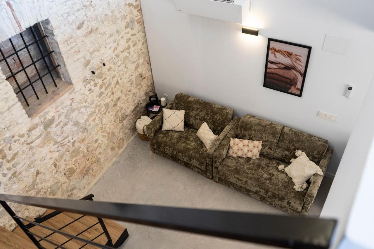 Apartamentos Bocairenthomes, En Pleno Centro De Bocairent, Con Pequena Piscina Y Parking Privado Ngoại thất bức ảnh