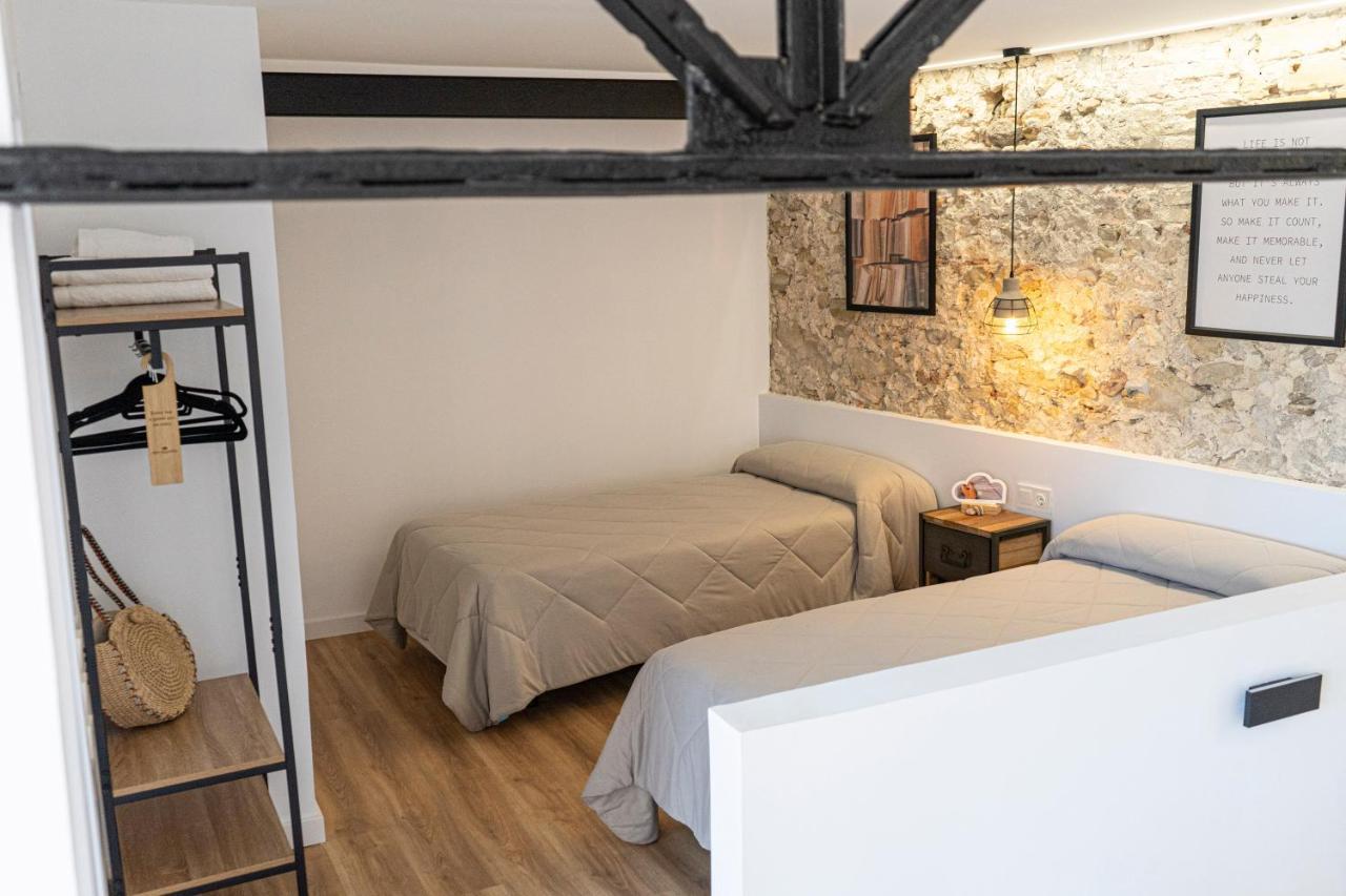 Apartamentos Bocairenthomes, En Pleno Centro De Bocairent, Con Pequena Piscina Y Parking Privado Ngoại thất bức ảnh