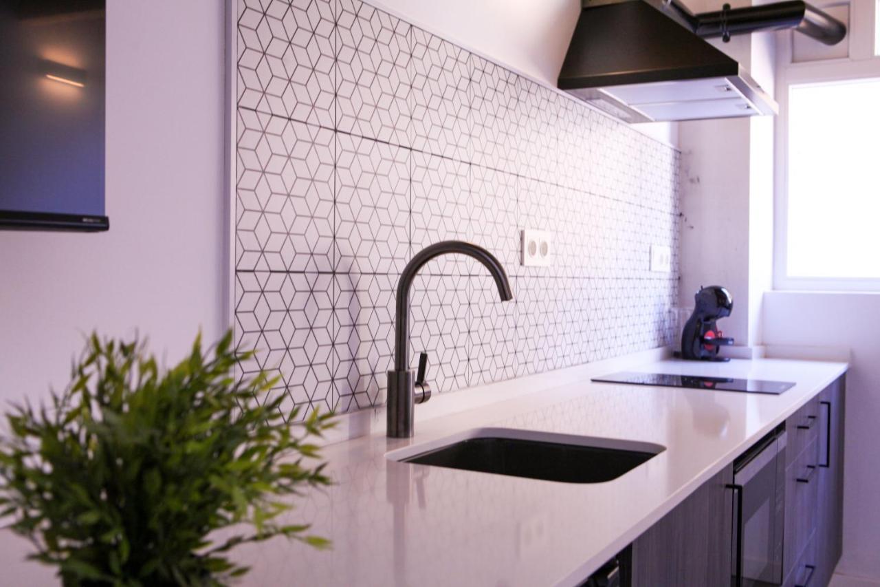 Apartamentos Bocairenthomes, En Pleno Centro De Bocairent, Con Pequena Piscina Y Parking Privado Ngoại thất bức ảnh